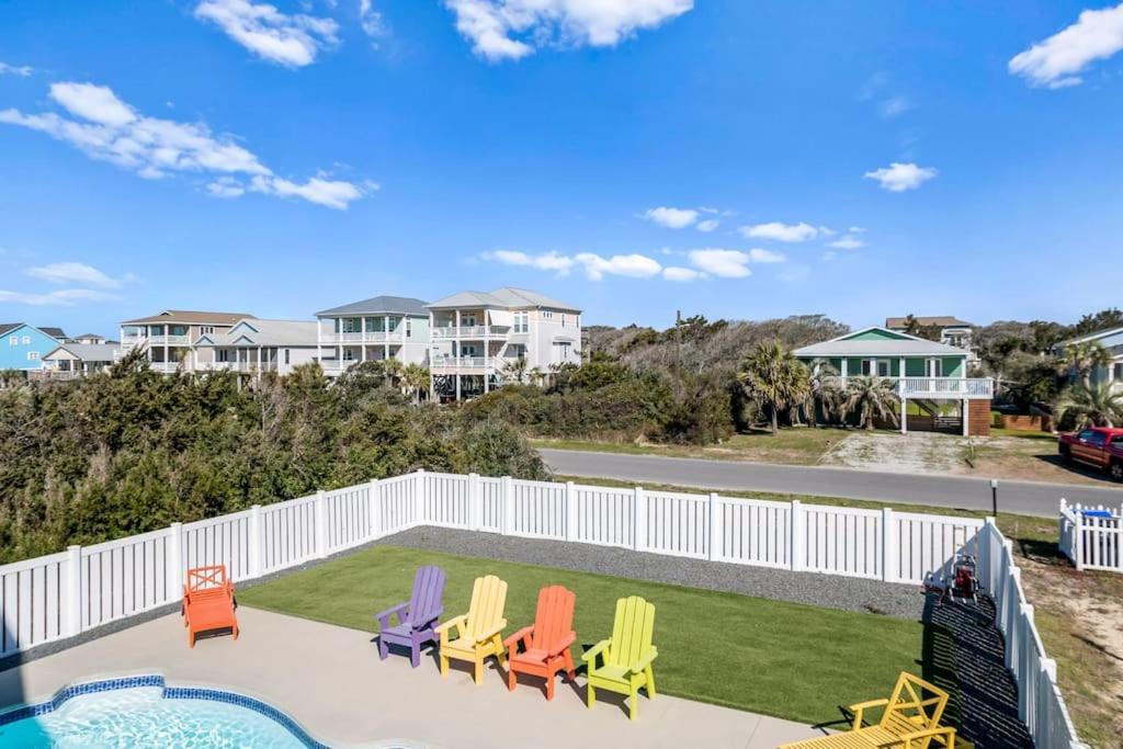 Pool Haven Ocean View Oak Island Exterior foto