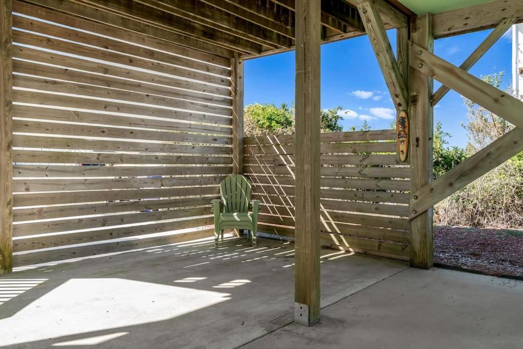 Pool Haven Ocean View Oak Island Exterior foto