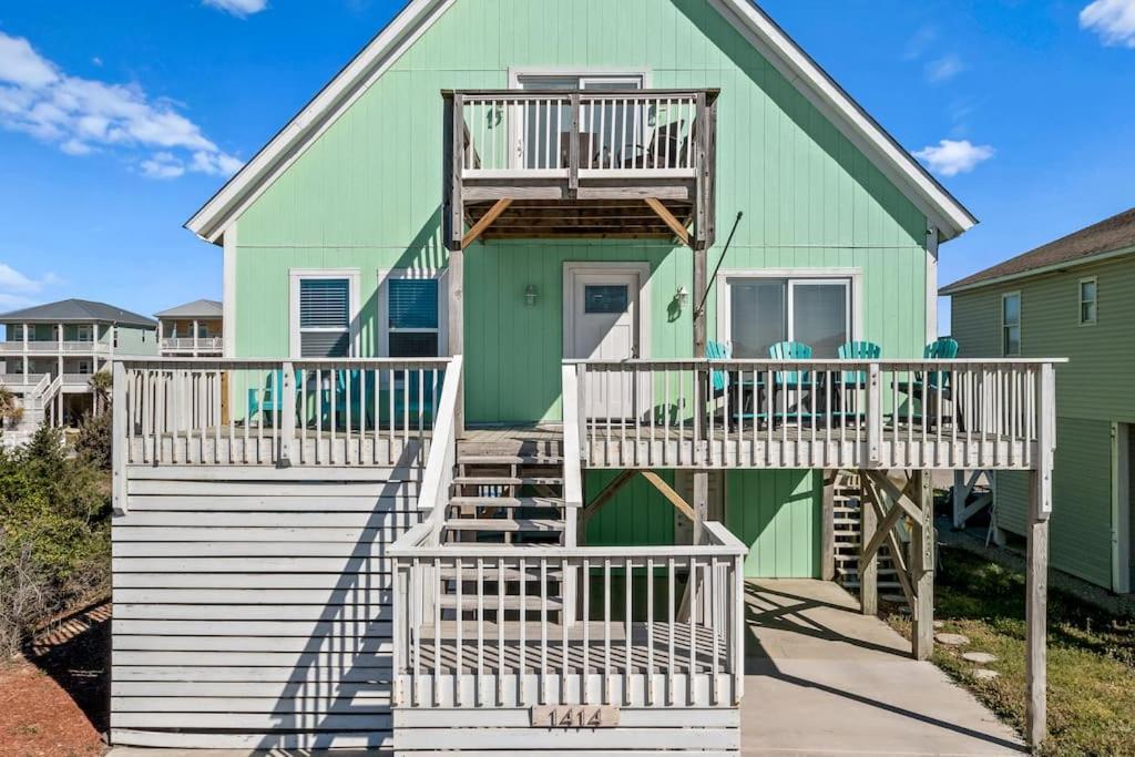 Pool Haven Ocean View Oak Island Exterior foto