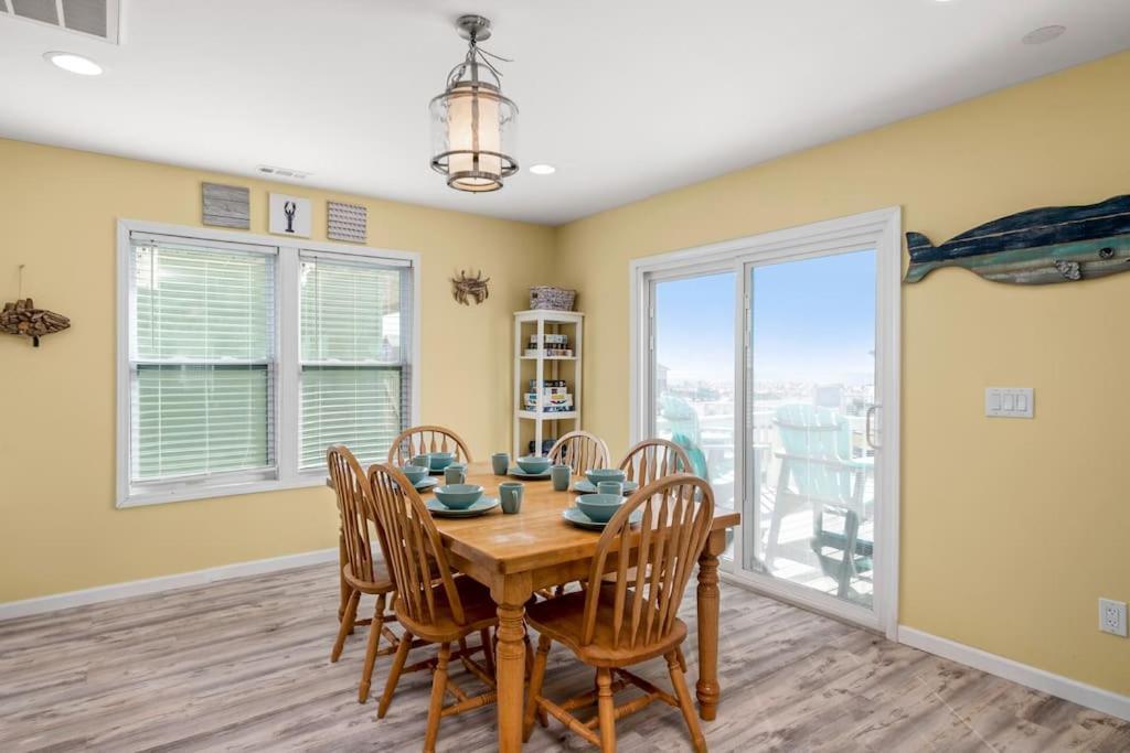 Pool Haven Ocean View Oak Island Exterior foto